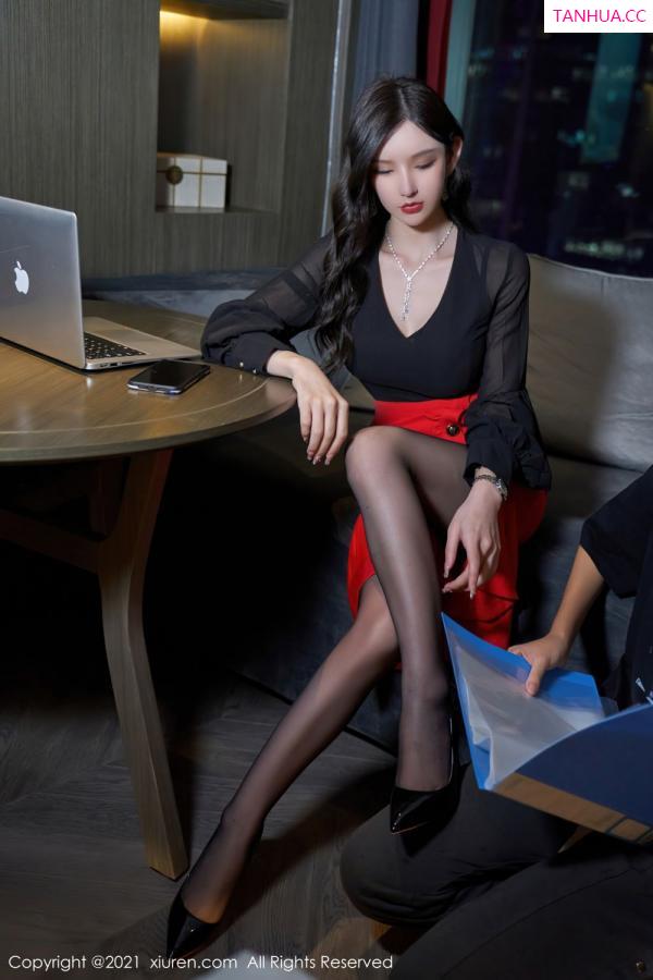 周于希dummy  [XiuRen]高清写真图 2021.10.15 No.4075 周于希Sandy第18张图片